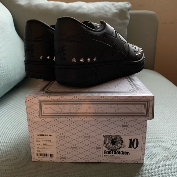 20th ANNIVERSARY BAPESTA STUDDED LOW BLACK 10 - Picture 3 of 5
